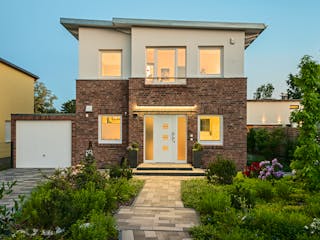 Massivhaus Pultus von ROTH MASSIVHAUS Schlüsselfertig ab 365000€, Pultdachhaus Außenansicht 1