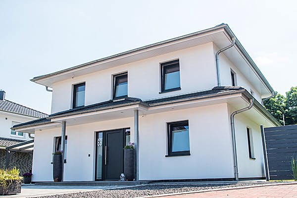 32b3144a_portraitblock1