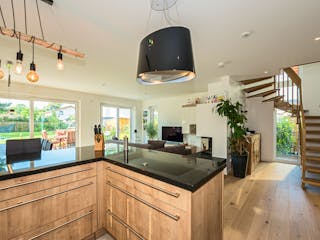 Massivhaus Haus Pultus von ROTH MASSIVHAUS Schlüsselfertig ab 365000€, Pultdachhaus Innenansicht 1