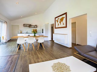 Fertighaus Bungalow Pultdach 145 von LUXHAUS, Bungalow Innenansicht 4