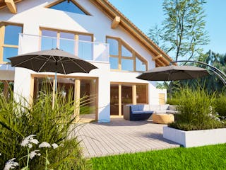 Massivhaus Entwurf NB195 von FAVORIT Massivhaus, Satteldach-Klassiker Außenansicht 14