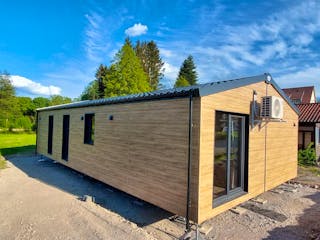 Fertighaus Lac Leman von Easy Homes - Tiny- & Modulhäuser Schlüsselfertig ab 239000€, Bungalow Außenansicht 2