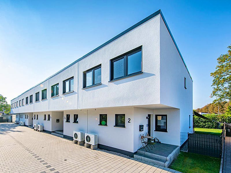 Fertighaus-Baupartner HB Brett Holzbau GmbH & Co. KG