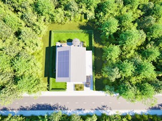Massivhaus Entwurf SL157 von FAVORIT Massivhaus, Satteldach-Klassiker Außenansicht 11