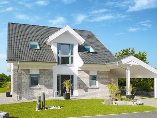 Fertighaus Adelby von Danhaus Deutschland Schlüsselfertig ab 429974€, Satteldach-Klassiker Außenansicht 1 Fertighaus Adelby von Danhaus Deutschland Schlüsselfertig ab 429974€, Satteldach-Klassiker Außenansicht 1