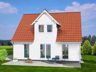 Massivhaus Classic 125 von AMB Massivhaus, Satteldach-Klassiker Außenansicht 1