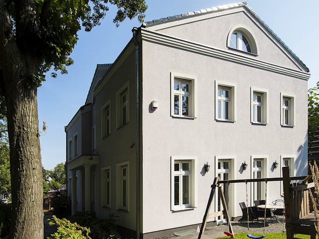 Massivhaus Köpenick von Aye-Bau, Stadtvilla Außenansicht 1