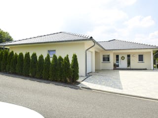 Fertighaus Cilia von Fingerhut Haus Schlüsselfertig ab 474890€, Bungalow Außenansicht 4