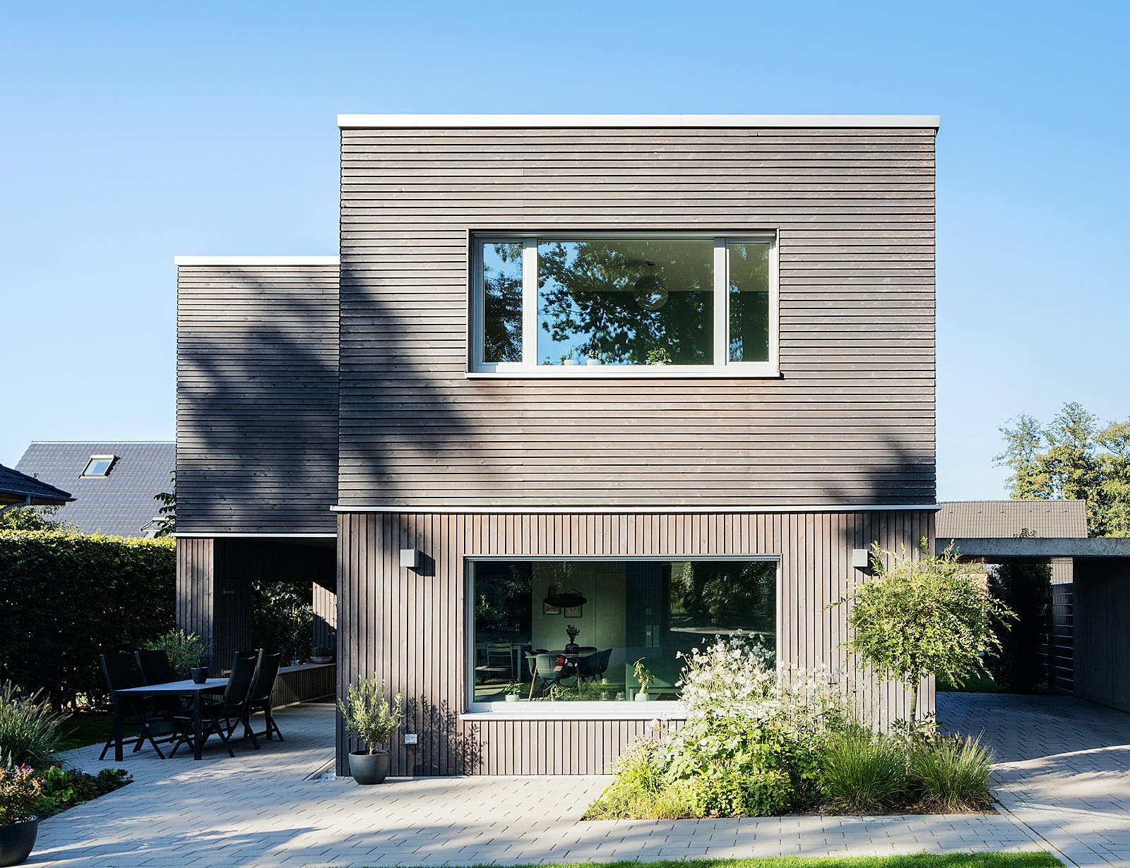 Fertighaus Emmelndorf von Bardowicks.Haus und Holzbau Schlüsselfertig ab 540000€, Cubushaus Außenansicht 1
