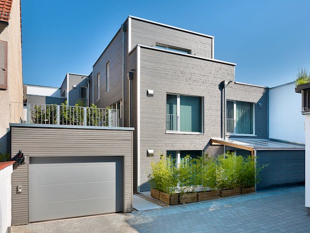 Fertighaus Mehrfamilienhaus Geske von Bau-Fritz - Mehrfamilienhäuser Schlüsselfertig ab 1710000€, Cubushaus Außenansicht 1