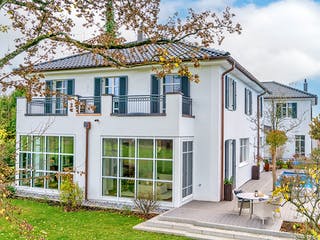 Fertighaus Fröhlich - Kundenhaus von Bau-Fritz Schlüsselfertig ab 1875000€, Stadtvilla Außenansicht 4