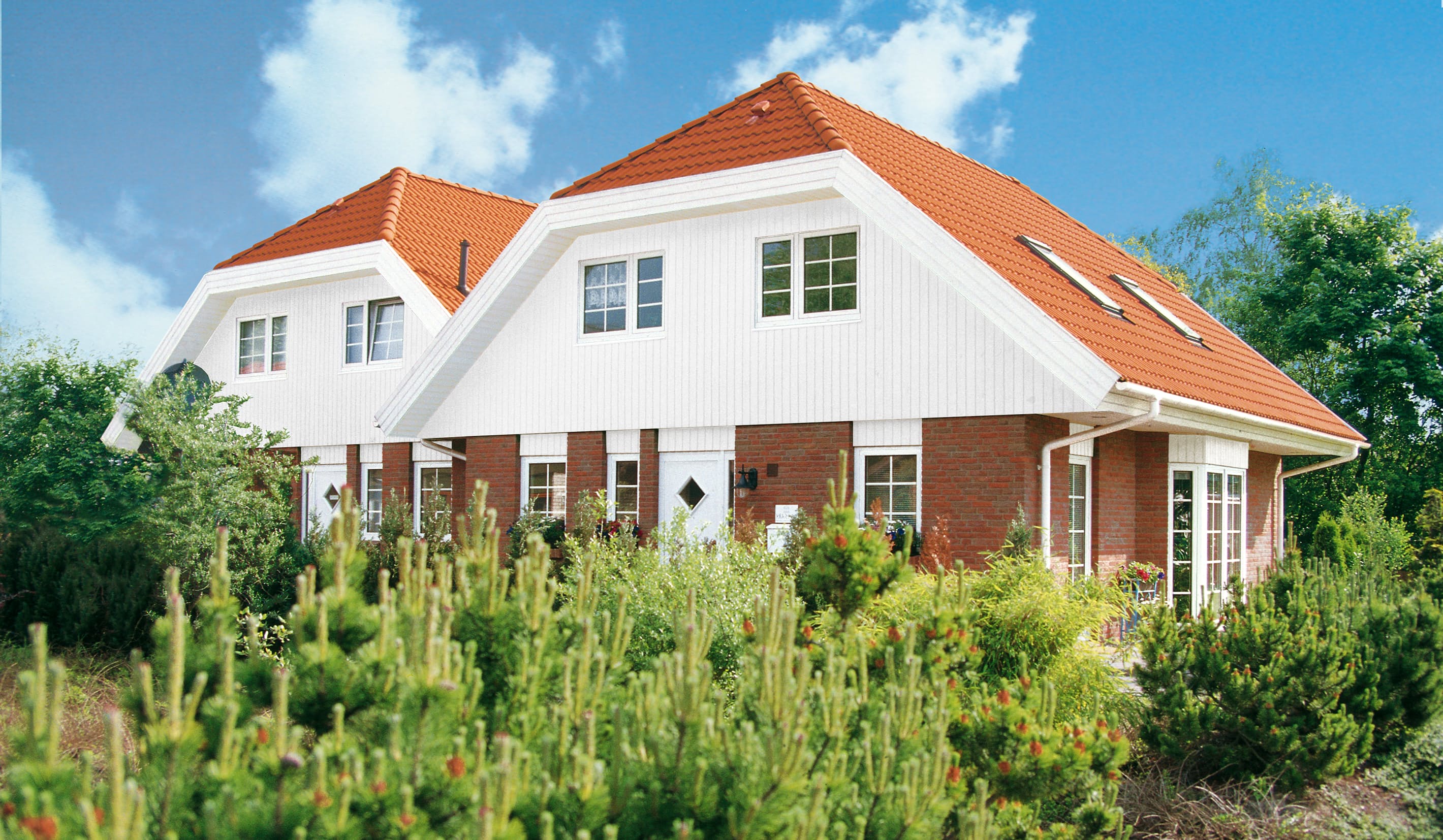 Fertighaus Billund von Danhaus Deutschland Schlüsselfertig ab 282085€, Satteldach-Klassiker Außenansicht 1