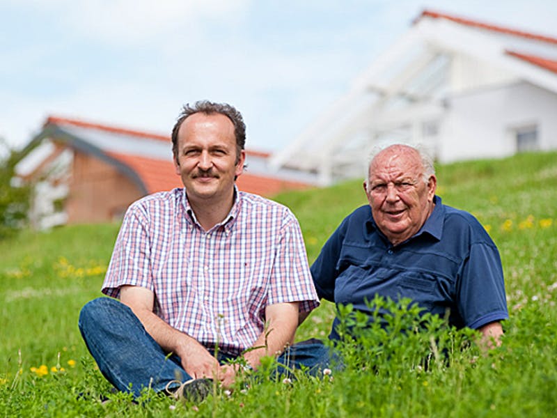 Klaus Becher und sein Neffe von Bio-Solar-Haus