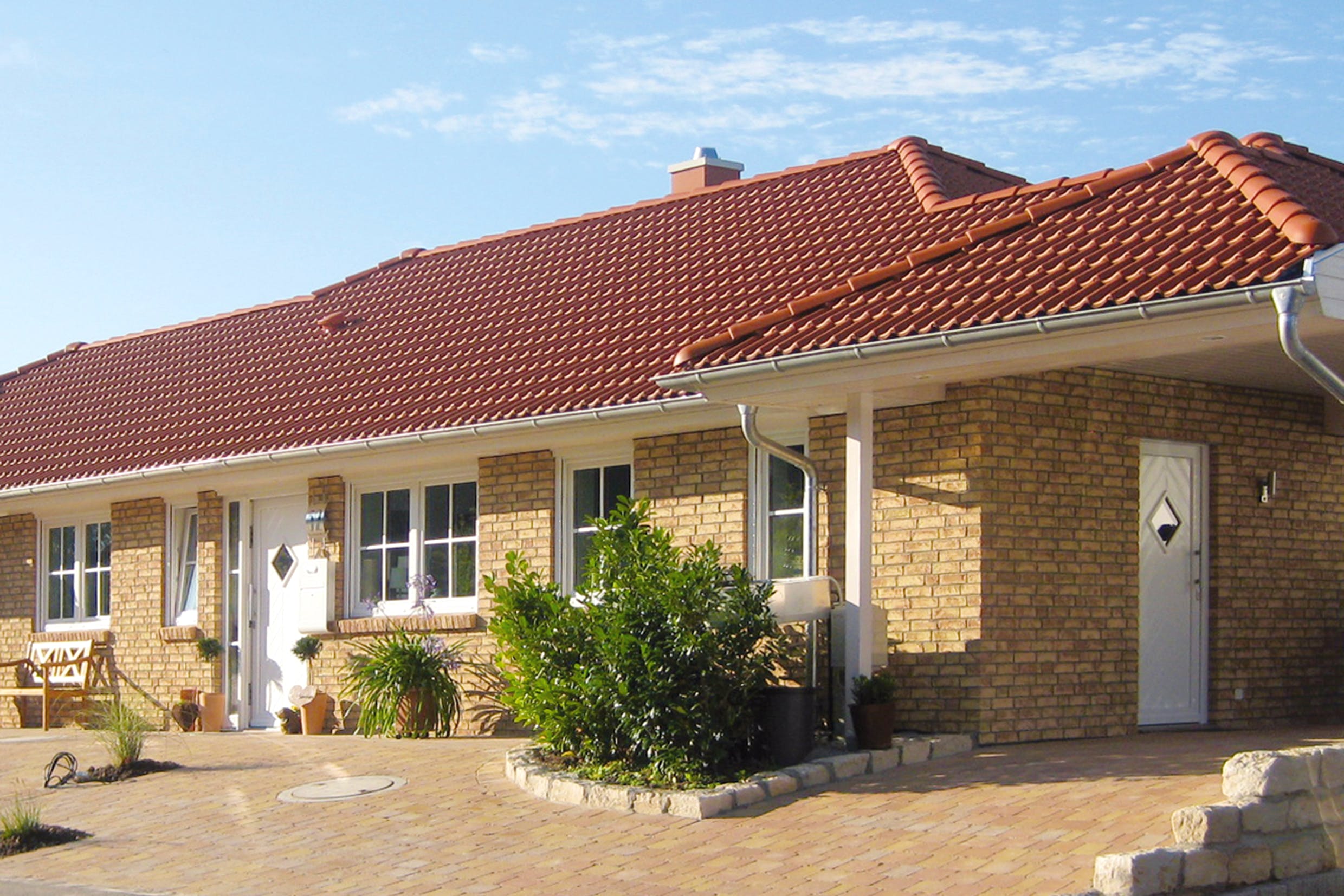 Fertighaus Bornholm von Danhaus Deutschland Schlüsselfertig ab 293374€, Bungalow Außenansicht 2