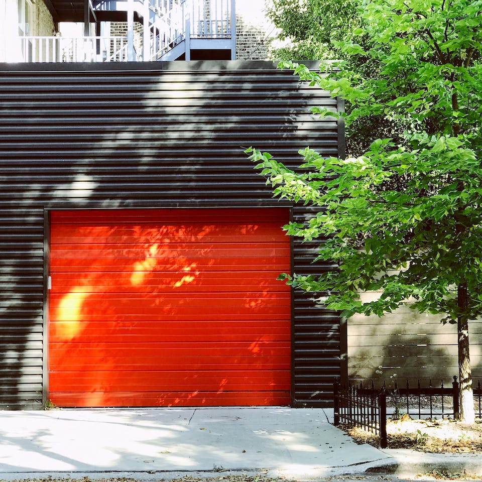 Garage-unsplash