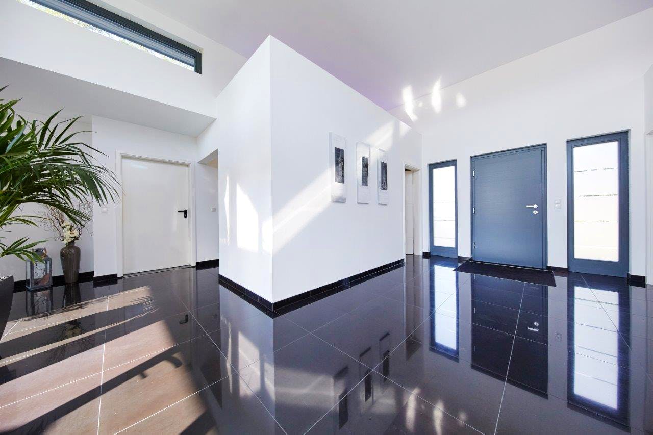 Fertighaus Côte d’Azur von GUSSEK HAUS Schlüsselfertig ab 537400€, Bungalow Innenansicht 1