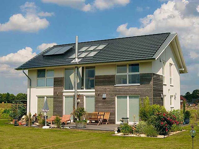 Fertighaus Anke (KfW-Effizienzhaus 40 EE) von Dammann-Haus Schlüsselfertig ab 381800€, Satteldach-Klassiker Außenansicht 1 Fertighaus Anke (KfW-Effizienzhaus 40 EE) von Dammann-Haus Schlüsselfertig ab 381800€, Satteldach-Klassiker Außenansicht 1