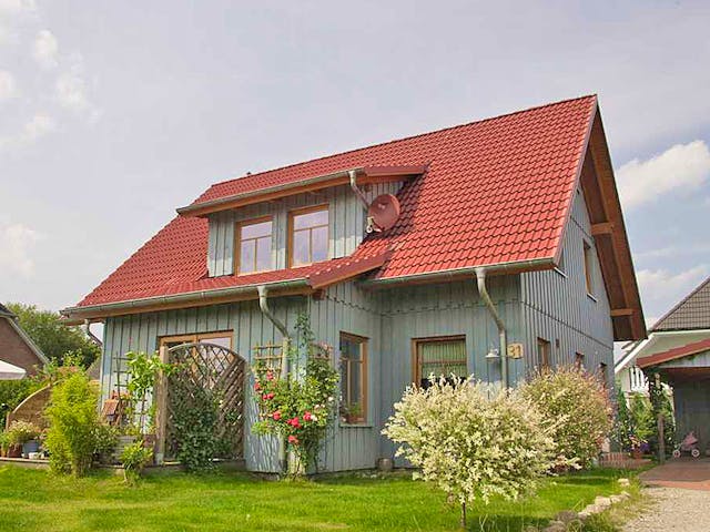 Fertighaus Tineke (KfW-Effizienzhaus 40 EE) von Dammann-Haus Schlüsselfertig ab 345300€, Satteldach-Klassiker Außenansicht 1 Fertighaus Tineke (KfW-Effizienzhaus 40 EE) von Dammann-Haus Schlüsselfertig ab 345300€, Satteldach-Klassiker Außenansicht 1