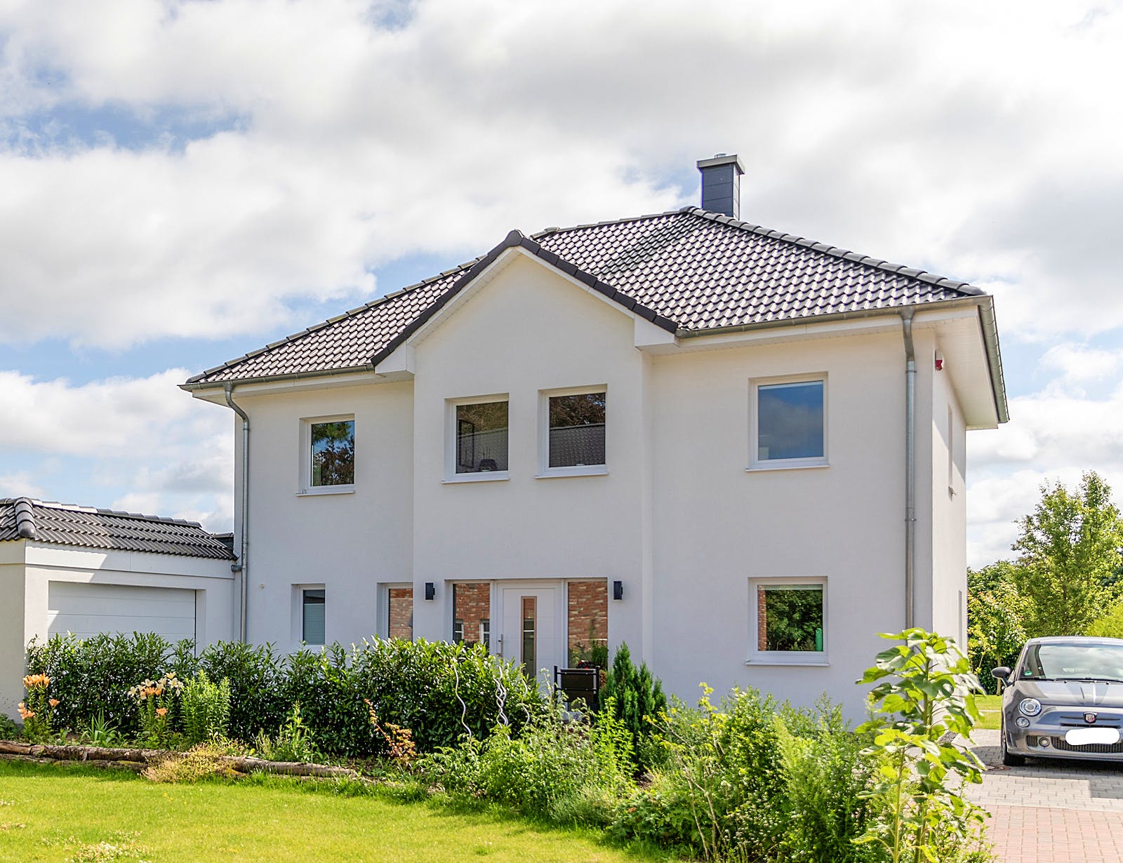 Massivhaus EFH 2.0 - 195 von Dan Concept Massivhaus, Stadtvilla Außenansicht 2