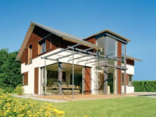 Blockhaus D168 MH Bad Vilbel von Frammelsberger R. Ingenieur-Holzbau, Satteldach-Klassiker Außenansicht 2