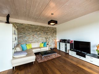 Blockhaus D188 Hertfelder‐Siegel von Frammelsberger R. Ingenieur-Holzbau, Satteldach-Klassiker Innenansicht 1