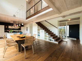 Blockhaus D188 Hertfelder‐Siegel von Frammelsberger R. Ingenieur-Holzbau, Satteldach-Klassiker Innenansicht 4