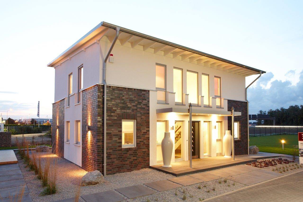 Fertighaus Diana - MH Köln-Frechen von GUSSEK HAUS Schlüsselfertig ab 548700€, Pultdachhaus Außenansicht 1