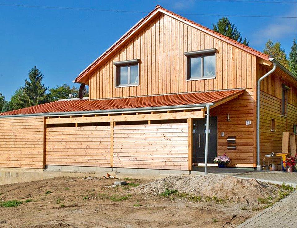 Fertighaus Haus 2 von Dörr Bio-Holzhaus, Satteldach-Klassiker Außenansicht 3