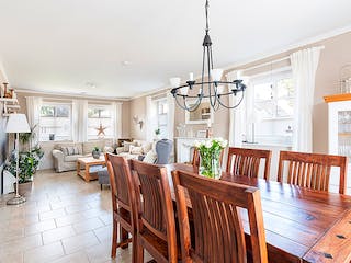 Massivhaus Friesenhaus 160 von ECO System HAUS Schlüsselfertig ab 335800€, Satteldach-Klassiker Innenansicht 1