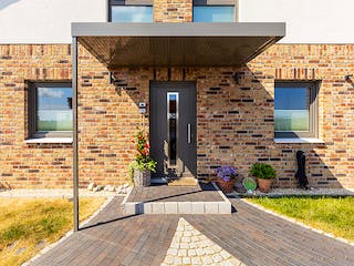 Massivhaus Scheunenhaus 130 von ECO System HAUS Schlüsselfertig ab 310900€, Satteldach-Klassiker Außenansicht 5