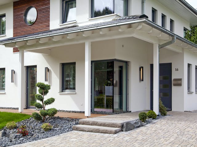 Fertighaus Edition Select 156 von Wolf-Haus Schlüsselfertig ab 395675€, Stadtvilla Außenansicht 2