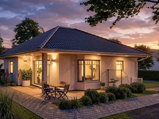 Massivhaus Baabe I von TIMOWA Massivhäuser Schlüsselfertig ab 217900€, Bungalow Außenansicht 2