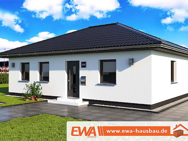 Massivhaus Bungalow Amrum von EWA Hausbau Schlüsselfertig ab 221990€, Bungalow Außenansicht 1
