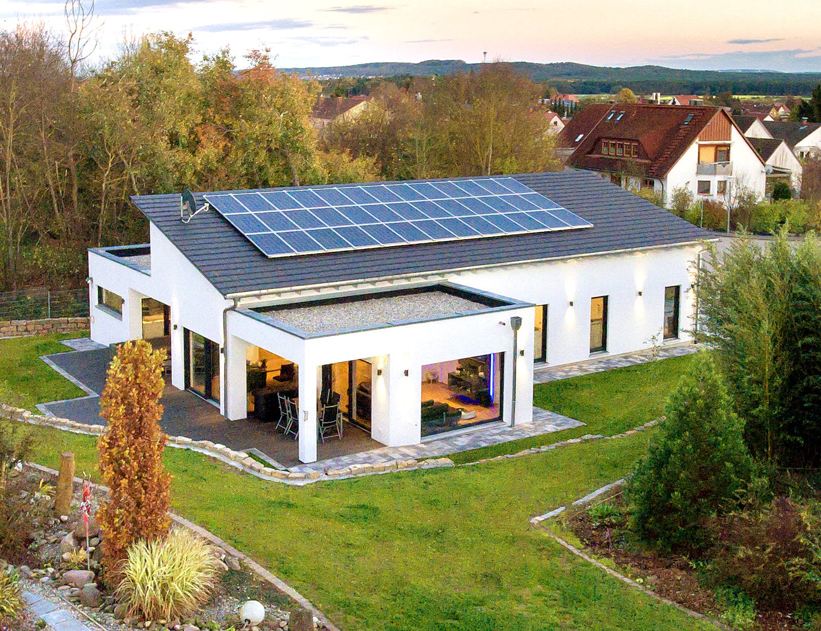 Fertighaus Bungalow 200 von FischerHaus Schlüsselfertig ab 502440€, Bungalow Außenansicht 2