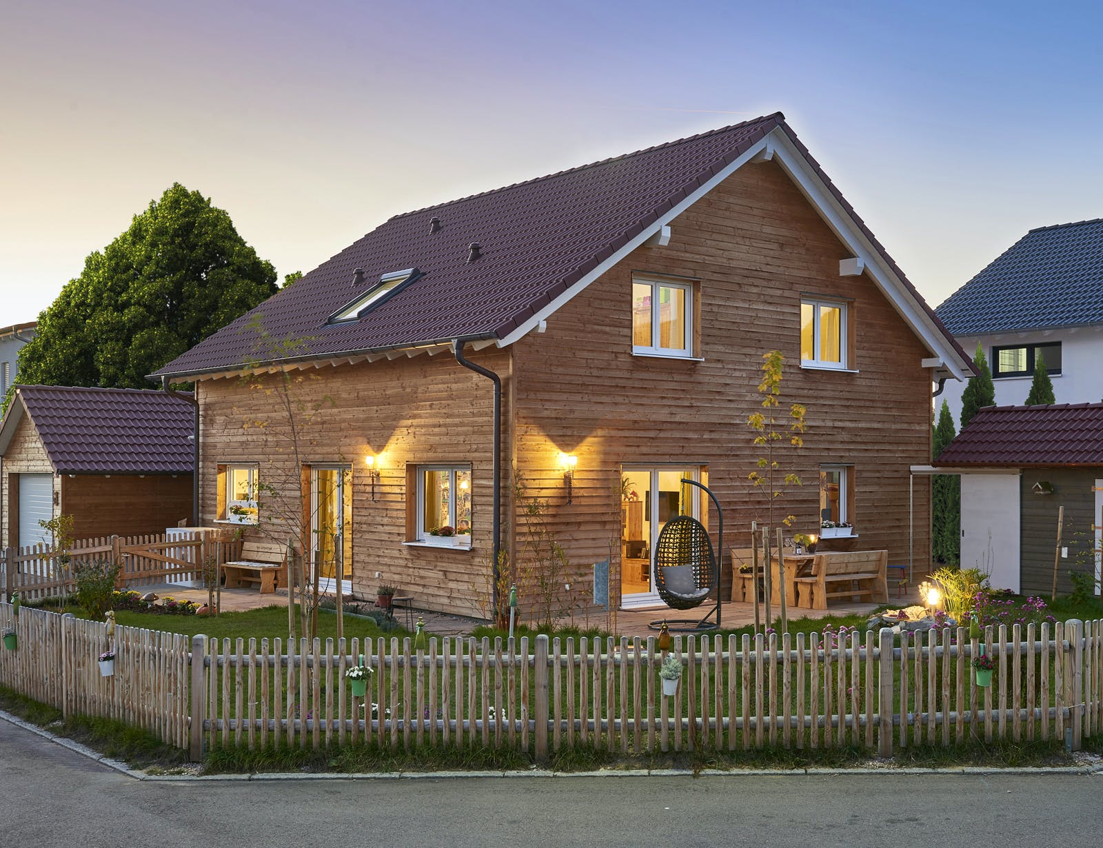 Fertighaus Haus Schmahlfeldt von Fertighaus WEISS Schlüsselfertig ab 378000€, Satteldach-Klassiker Außenansicht 1