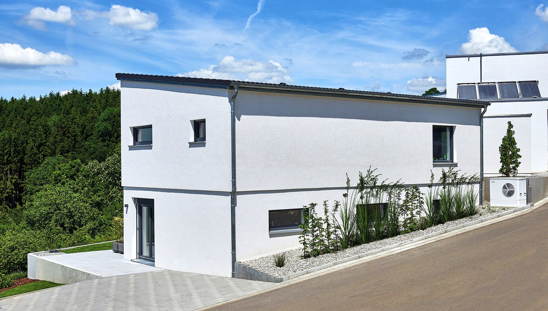 Fertighaus Haus Irtenkauf von Fertighaus WEISS Schlüsselfertig ab 414000€, Pultdachhaus Außenansicht 3