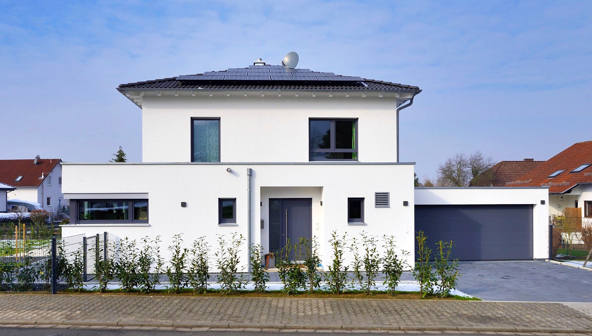 Fertighaus Haus Schmidt von Fertighaus WEISS Schlüsselfertig ab 398000€, Stadtvilla Außenansicht 2