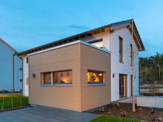 Fertighaus MH Babenhaus - TALO 110 von FingerHaus Schlüsselfertig ab 392531€, Satteldach-Klassiker Außenansicht 2