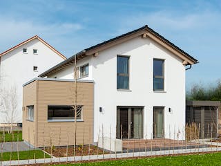 Fertighaus MH Babenhaus - TALO 110 von FingerHaus Schlüsselfertig ab 369793€, Satteldach-Klassiker Außenansicht 3