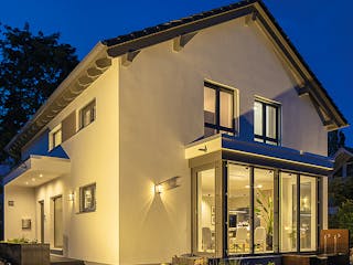 Fertighaus MH Mannheim - MEDLEY 3.0 von FingerHaus Schlüsselfertig ab 460934€, Satteldach-Klassiker Außenansicht 3