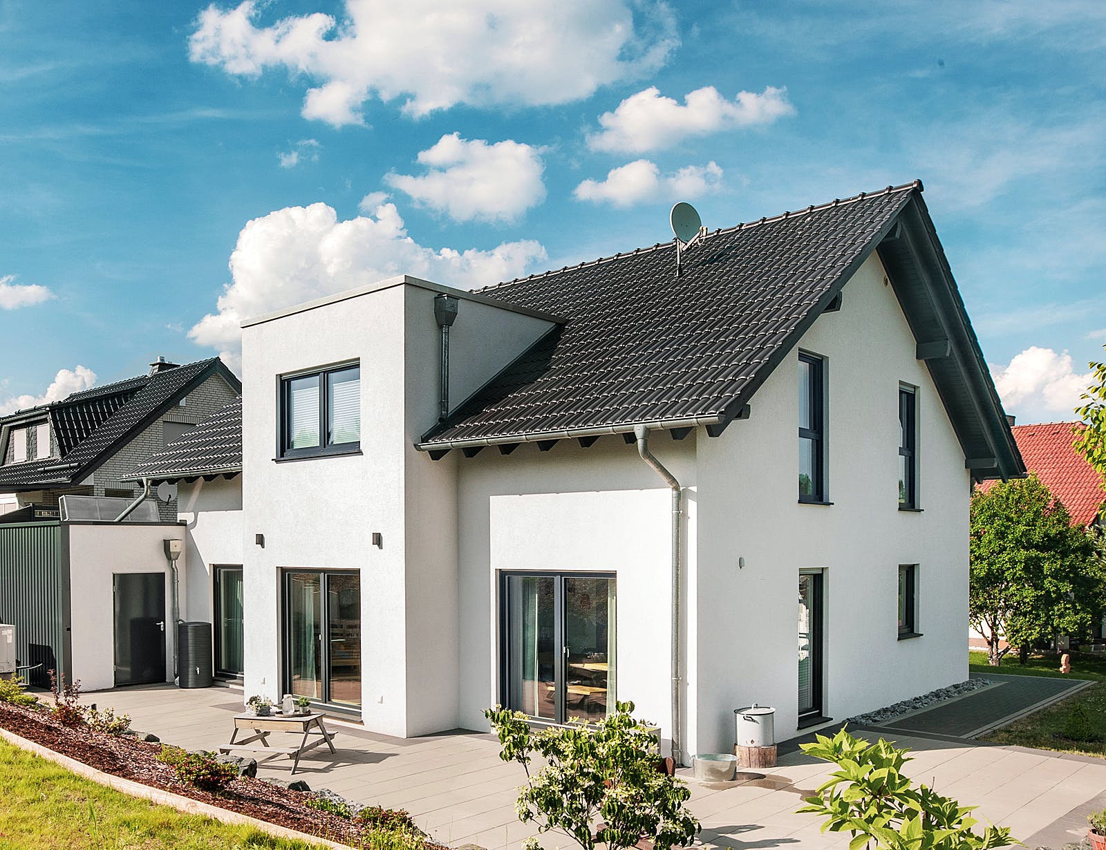 Fertighaus Amika von FINGERHUT-HAUS Schlüsselfertig ab 477247€, Satteldach-Klassiker Außenansicht 3