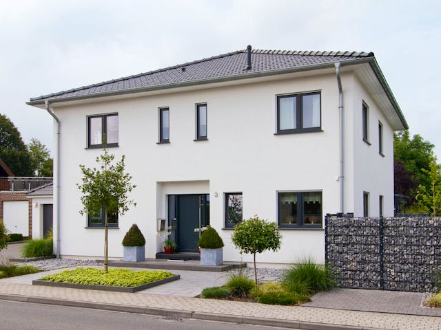 Fertighaus Klara von Fingerhut Haus Schlüsselfertig ab 530067€, Stadtvilla Außenansicht 1 Fertighaus Klara von Fingerhut Haus Schlüsselfertig ab 530067€, Stadtvilla Außenansicht 1