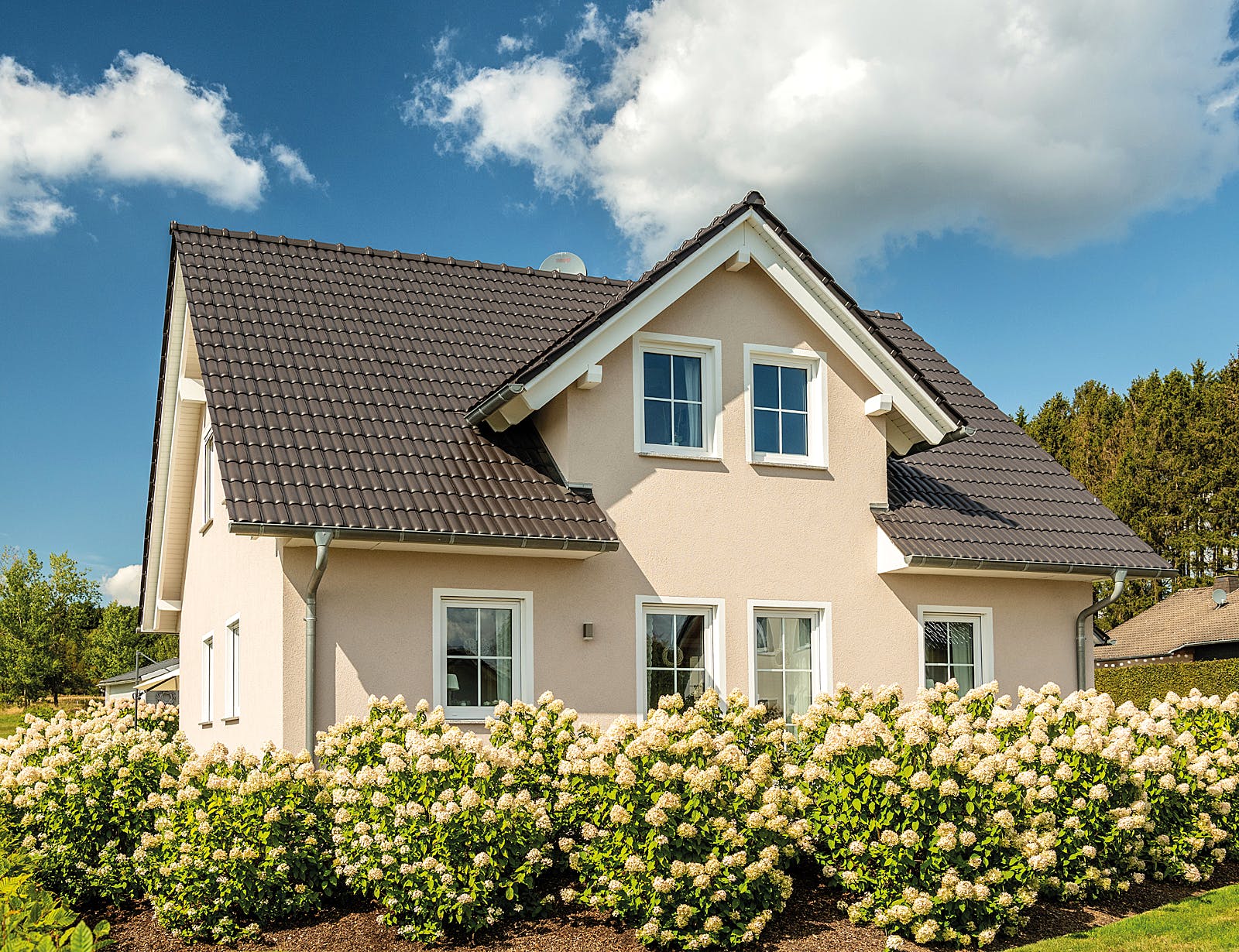 Fertighaus Lando von FINGERHUT-HAUS Schlüsselfertig ab 434320€, Satteldach-Klassiker Außenansicht 2