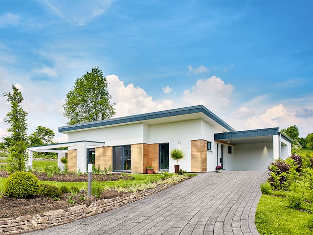 Fertighaus Nivelo von Fingerhut Haus Schlüsselfertig ab 482258€, Bungalow Außenansicht 1 Fertighaus Nivelo von Fingerhut Haus Schlüsselfertig ab 482258€, Bungalow Außenansicht 1