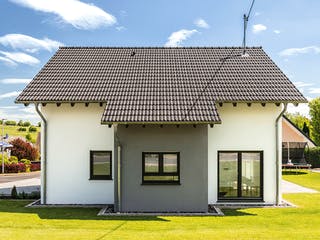 Fertighaus Seko von Fingerhut Haus Schlüsselfertig ab 419283€, Satteldach-Klassiker Außenansicht 4