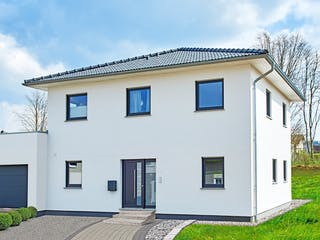 Fertighaus Soccia von Fingerhut Haus Schlüsselfertig ab 445397€, Stadtvilla Außenansicht 1