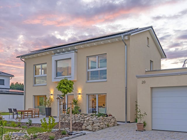 Fertighaus Modern 154 von FischerHaus Schlüsselfertig ab 585412€, Satteldach-Klassiker Außenansicht 1 Fertighaus Modern 154 von FischerHaus Schlüsselfertig ab 585412€, Satteldach-Klassiker Außenansicht 1