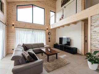 Blockhaus Entlebuch von Fullwood Wohnblockhaus Ausbauhaus ab 410000€, Blockhaus Innenansicht 1