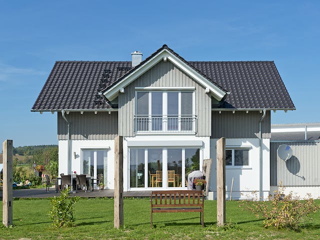 Fertighaus SD 140-086 - Einfamilienhaus mit 3. Giebel von Gapp Holzbau Schlüsselfertig ab 384000€, Außenansicht 3