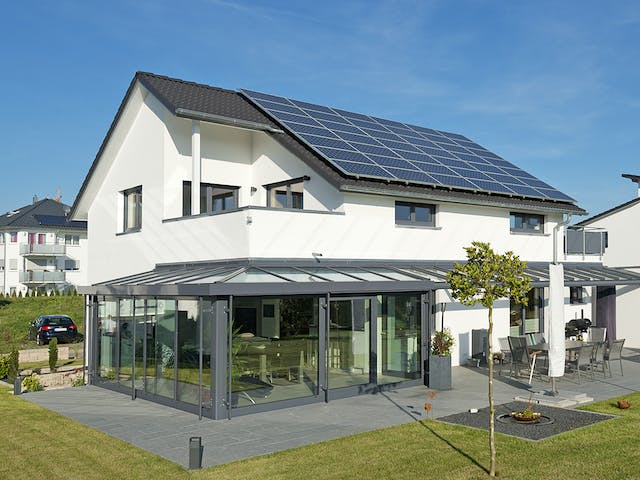 Fertighaus SD 196-057 - Großzügiges Wohnhaus mit Wintergarten von Gapp Holzbau Schlüsselfertig ab 576000€, Außenansicht 1